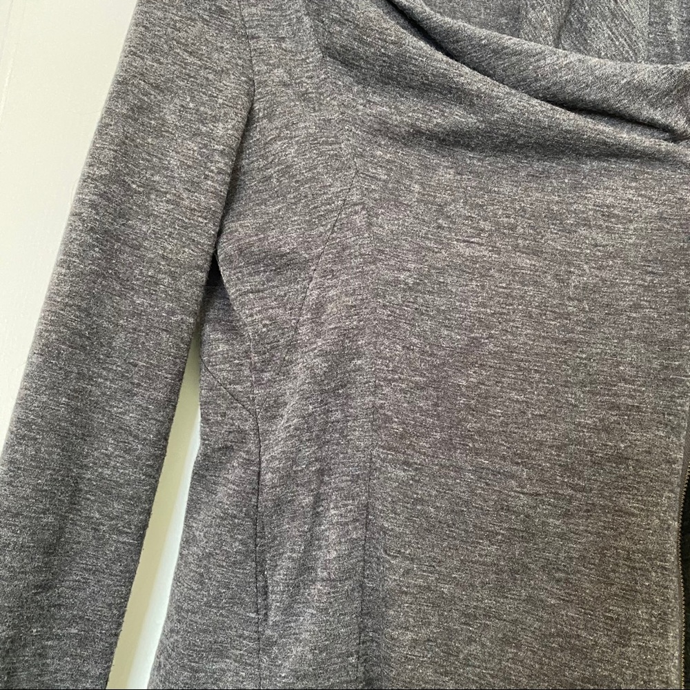 Zip up jacket - Picture 5 of 7